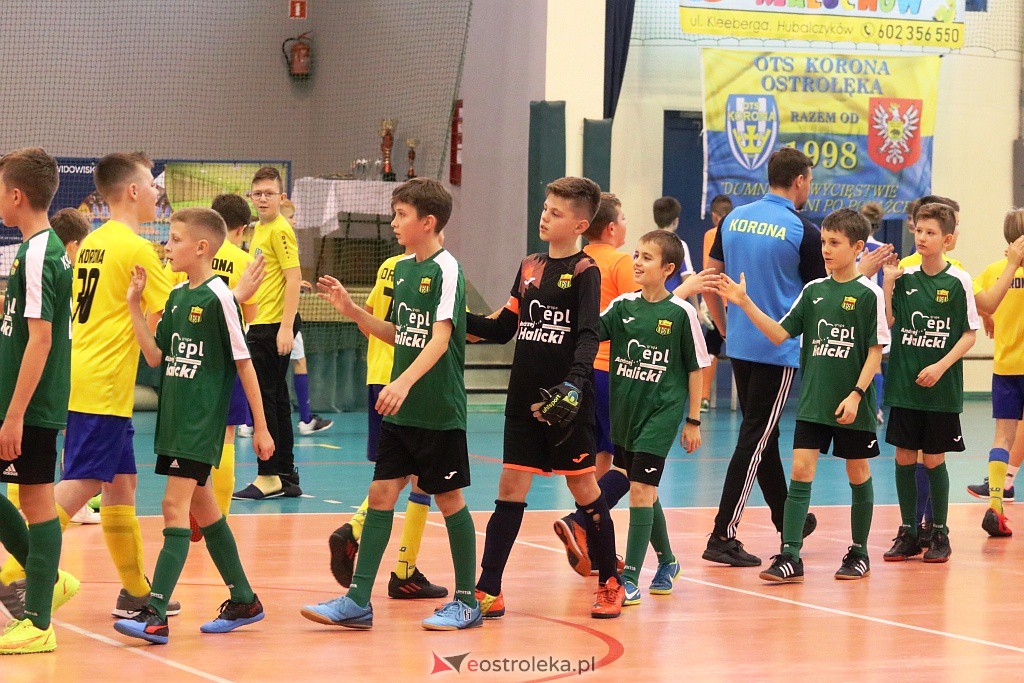 Otwarte Mistrzostwa Powiatu Ostrołęckiego w halowej piłce nożnej [18-19.12.2021] - zdjęcie #17 - eOstroleka.pl