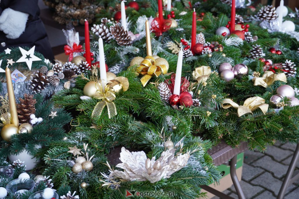 Jarmark Świąteczny w Łysych [19.12.2021] - zdjęcie #61 - eOstroleka.pl