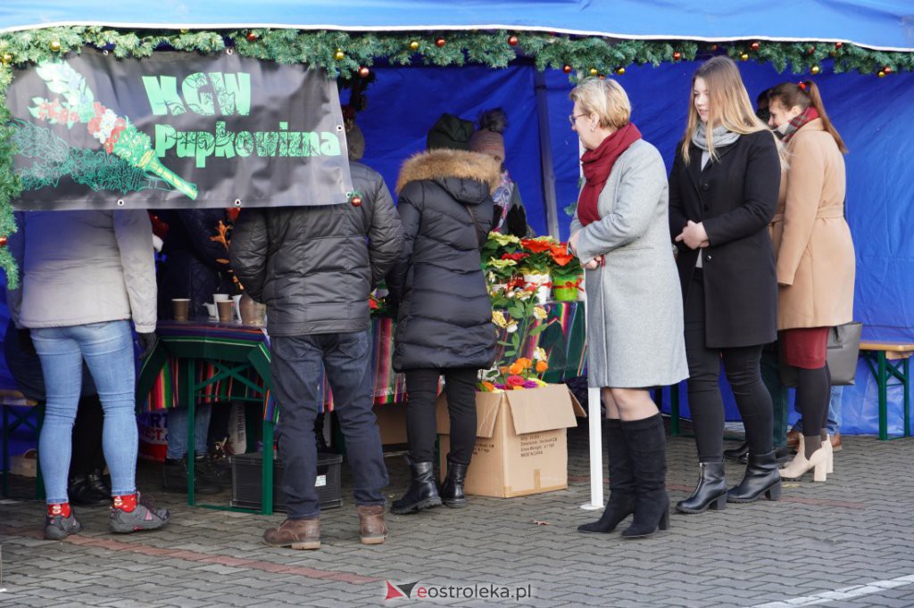 Jarmark Świąteczny w Łysych [19.12.2021] - zdjęcie #51 - eOstroleka.pl