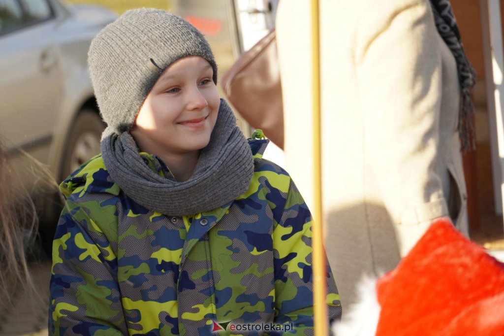 Jarmark Świąteczny w Łysych [19.12.2021] - zdjęcie #46 - eOstroleka.pl