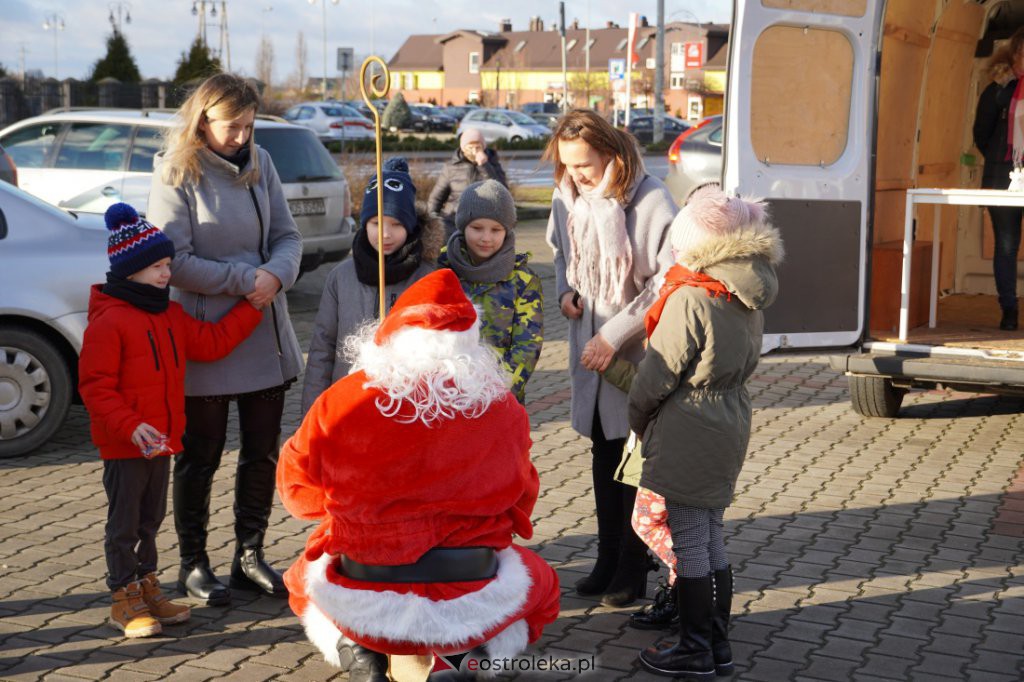 Jarmark Świąteczny w Łysych [19.12.2021] - zdjęcie #44 - eOstroleka.pl