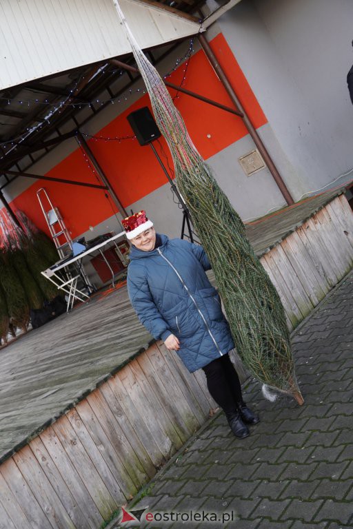 Jarmark Świąteczny w Łysych [19.12.2021] - zdjęcie #39 - eOstroleka.pl