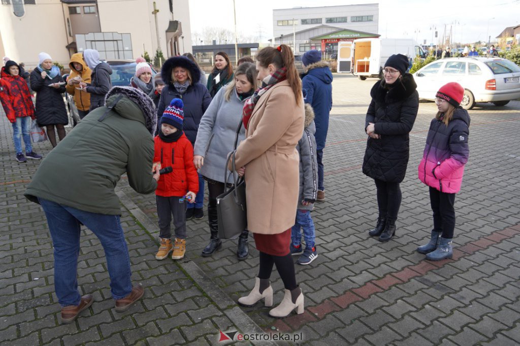 Jarmark Świąteczny w Łysych [19.12.2021] - zdjęcie #35 - eOstroleka.pl