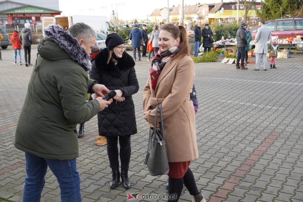 Jarmark Świąteczny w Łysych [19.12.2021] - zdjęcie #29 - eOstroleka.pl