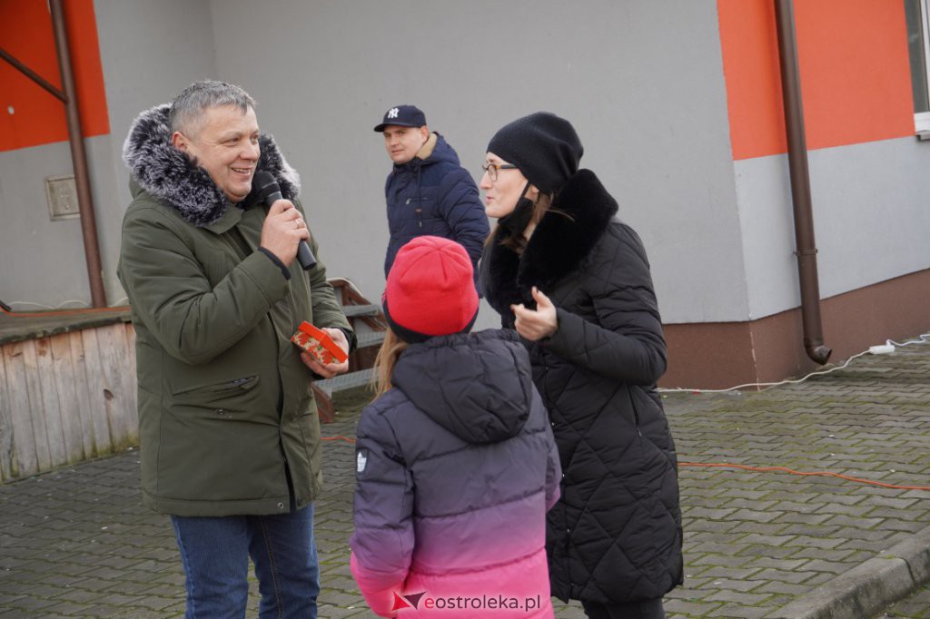 Jarmark Świąteczny w Łysych [19.12.2021] - zdjęcie #27 - eOstroleka.pl