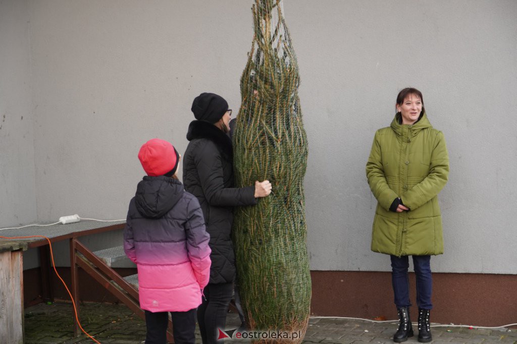 Jarmark Świąteczny w Łysych [19.12.2021] - zdjęcie #22 - eOstroleka.pl
