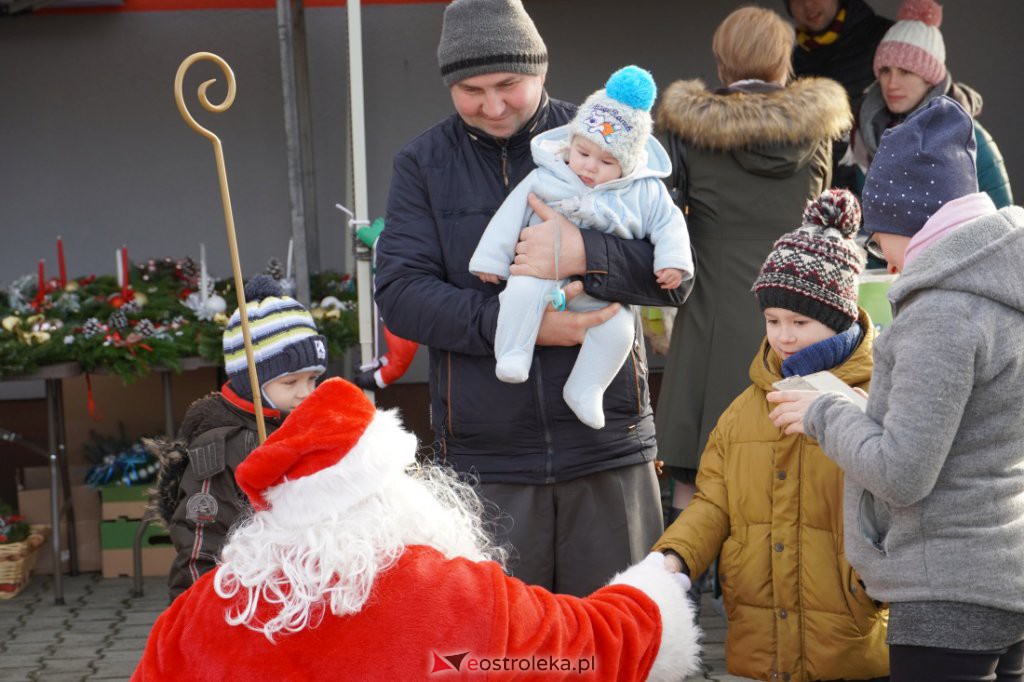 Jarmark Świąteczny w Łysych [19.12.2021] - zdjęcie #14 - eOstroleka.pl