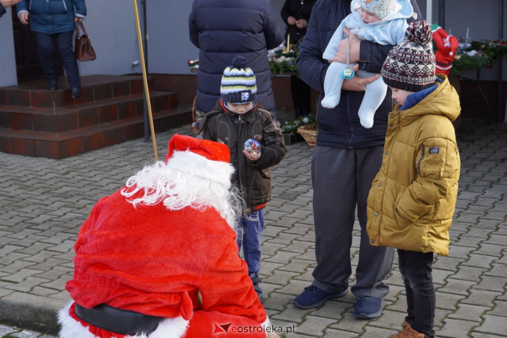 Jarmark Świąteczny w Łysych [19.12.2021] - zdjęcie #11 - eOstroleka.pl