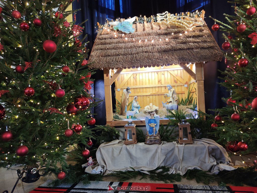 Szopki bożonarodzeniowe w ostrołęckich kościołach - zdjęcie #7 - eOstroleka.pl