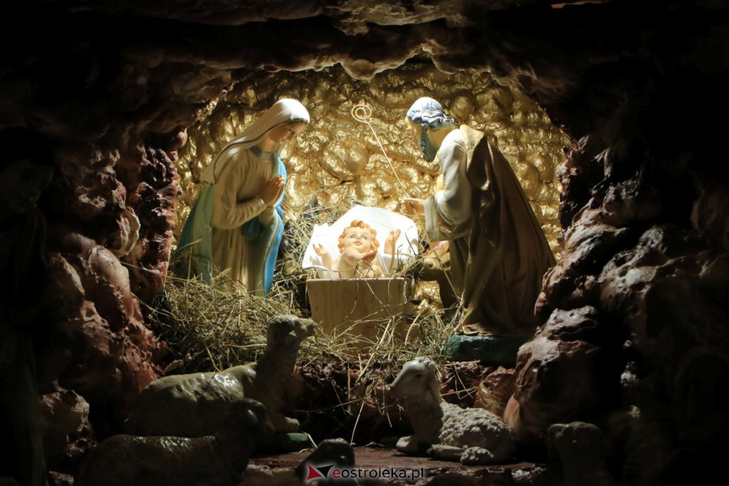 Szopki bożonarodzeniowe w ostrołęckich kościołach - zdjęcie #24 - eOstroleka.pl