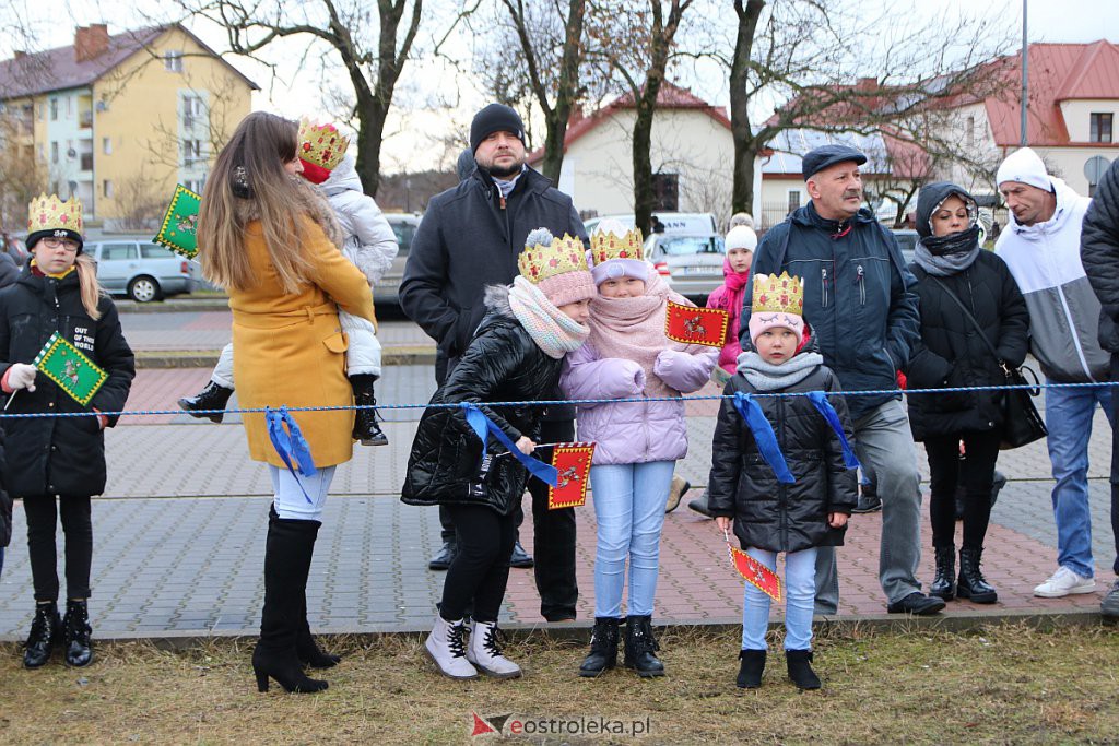 Orszak Trzech Króli 2022 w Ostrołęce [06.01.2022] - zdjęcie #128 - eOstroleka.pl