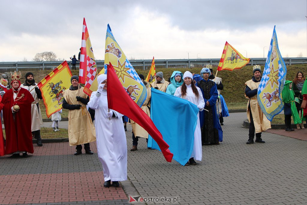 Orszak Trzech Króli 2022 w Ostrołęce [06.01.2022] - zdjęcie #120 - eOstroleka.pl