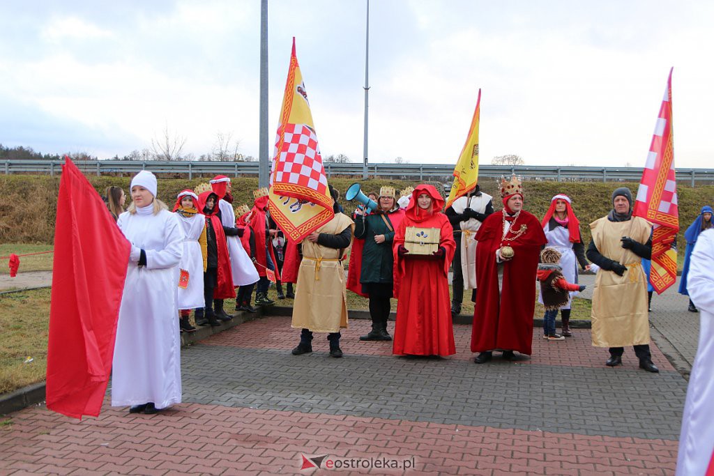 Orszak Trzech Króli 2022 w Ostrołęce [06.01.2022] - zdjęcie #86 - eOstroleka.pl