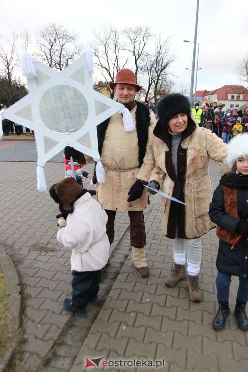 Orszak Trzech Króli 2022 w Ostrołęce [06.01.2022] - zdjęcie #81 - eOstroleka.pl