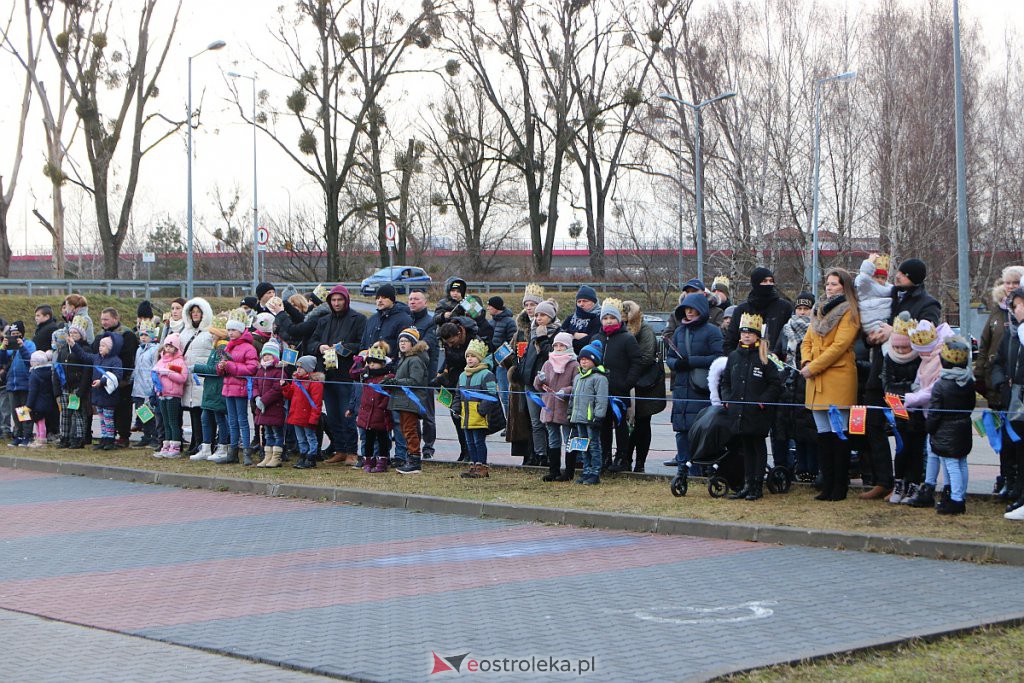 Orszak Trzech Króli 2022 w Ostrołęce [06.01.2022] - zdjęcie #73 - eOstroleka.pl