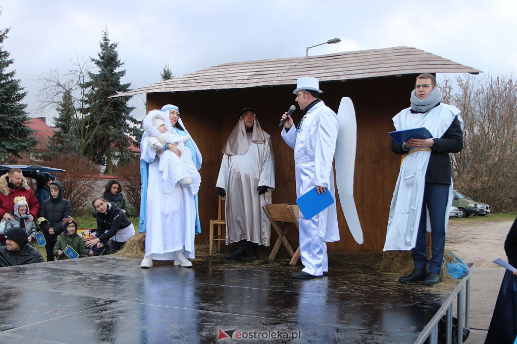 Orszak Trzech Króli 2022 w Ostrołęce [06.01.2022] - zdjęcie #74 - eOstroleka.pl
