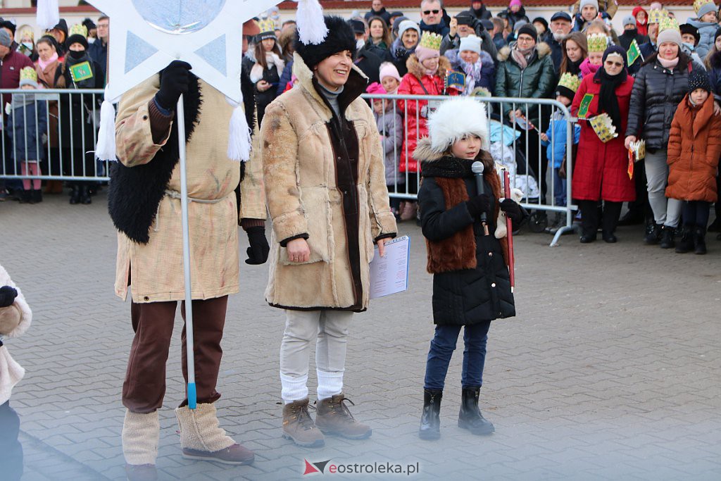 Orszak Trzech Króli 2022 w Ostrołęce [06.01.2022] - zdjęcie #62 - eOstroleka.pl