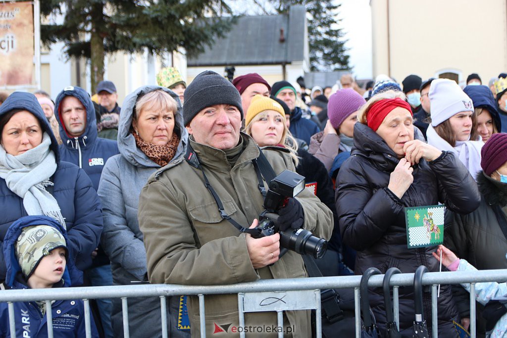 Orszak Trzech Króli 2022 w Ostrołęce [06.01.2022] - zdjęcie #53 - eOstroleka.pl