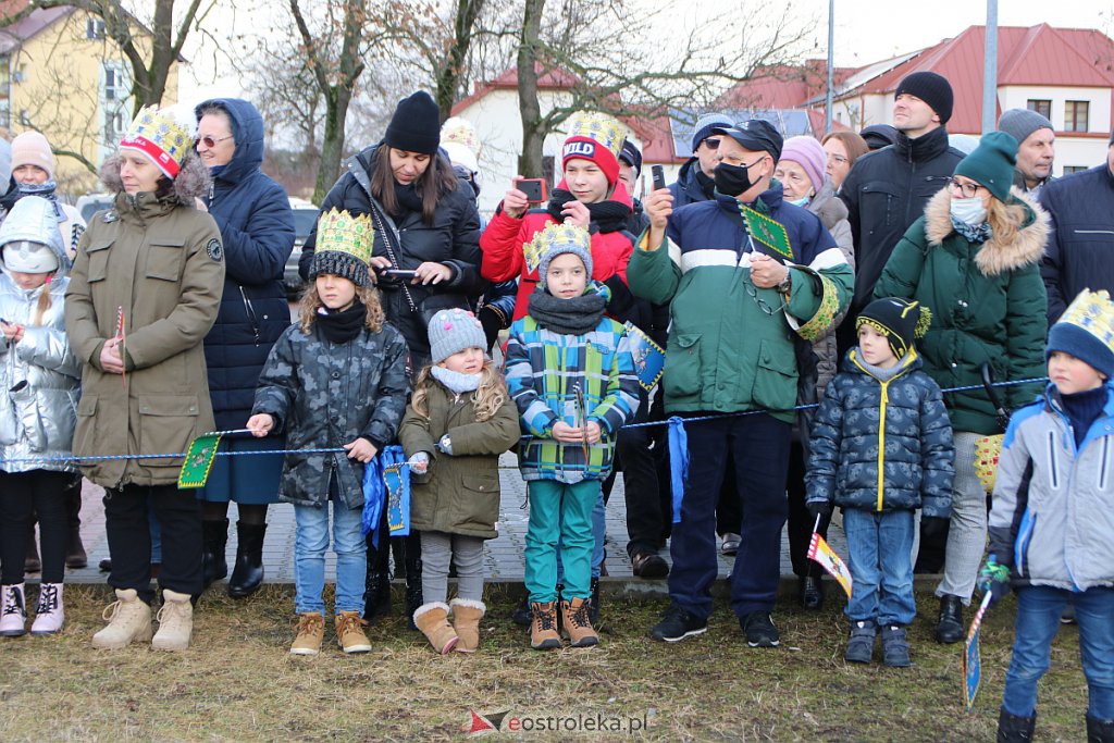 Orszak Trzech Króli 2022 w Ostrołęce [06.01.2022] - zdjęcie #19 - eOstroleka.pl