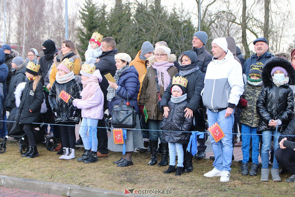 Orszak Trzech Króli 2022 w Ostrołęce [06.01.2022] - zdjęcie #16 - eOstroleka.pl