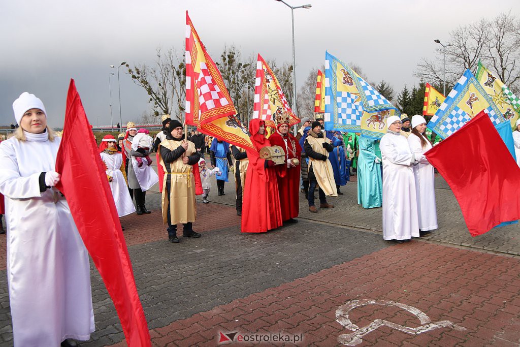 Orszak Trzech Króli 2022 w Ostrołęce [06.01.2022] - zdjęcie #5 - eOstroleka.pl