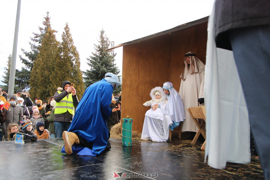 Orszak Trzech Króli 2022 w Ostrołęce [06.01.2022] - zdjęcie #3 - eOstroleka.pl