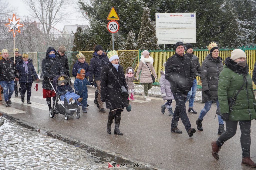Orszak Trzech Króli 2022. Po raz pierwszy w Myszyńcu [6.01.2022] - zdjęcie #65 - eOstroleka.pl