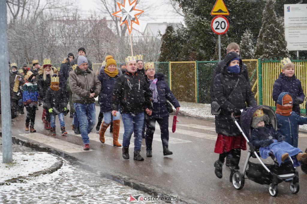 Orszak Trzech Króli 2022. Po raz pierwszy w Myszyńcu [6.01.2022] - zdjęcie #63 - eOstroleka.pl