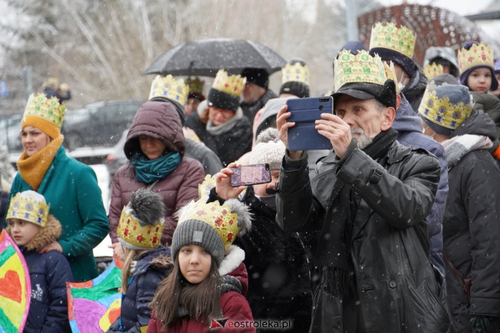 Orszak Trzech Króli 2022. Po raz pierwszy w Myszyńcu [6.01.2022] - zdjęcie #35 - eOstroleka.pl