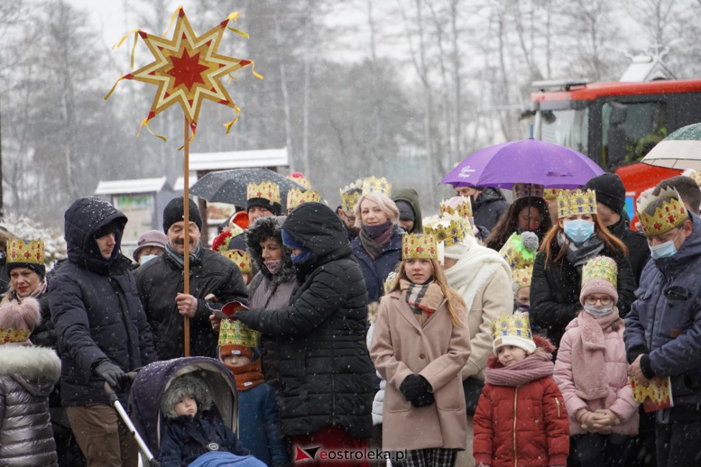 Orszak Trzech Króli 2022. Po raz pierwszy w Myszyńcu [6.01.2022] - zdjęcie #15 - eOstroleka.pl