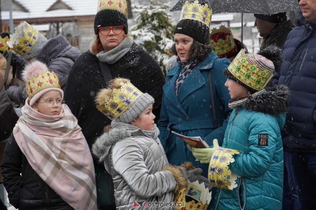 Orszak Trzech Króli 2022. Po raz pierwszy w Myszyńcu [6.01.2022] - zdjęcie #10 - eOstroleka.pl