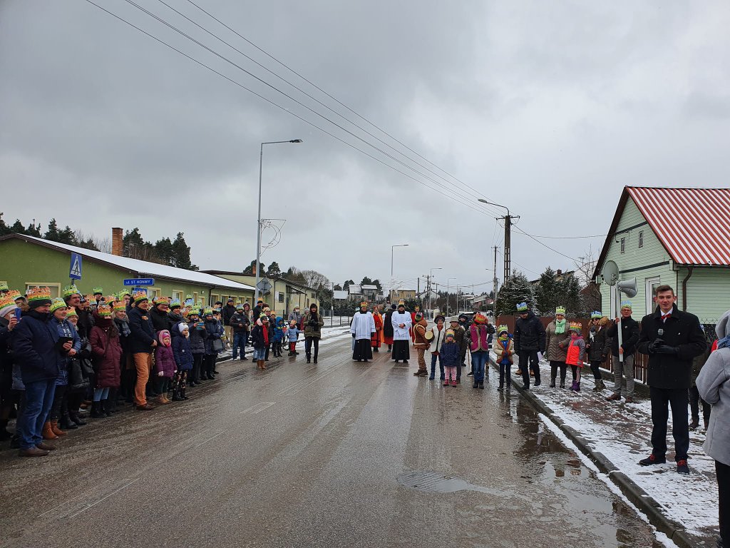 Orszak Trzech Króli w Baranowie [06.01.2022] - zdjęcie #6 - eOstroleka.pl