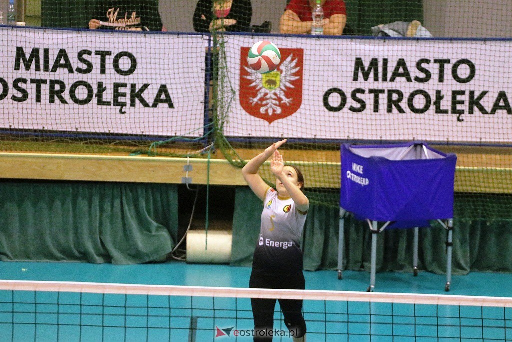 Turniej minisiatkówki czwórek [08.01.2022] - zdjęcie #44 - eOstroleka.pl