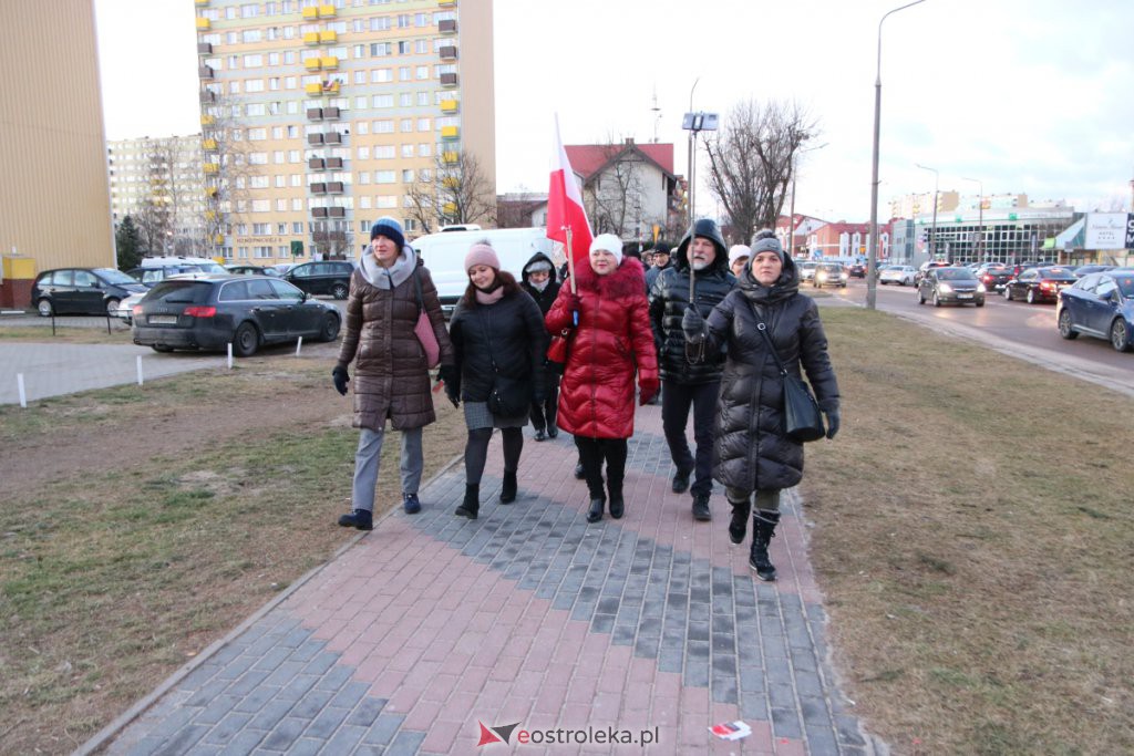 Stop segregacji sanitarnej - protest w Ostrołęce [15.01.2022] - zdjęcie #12 - eOstroleka.pl