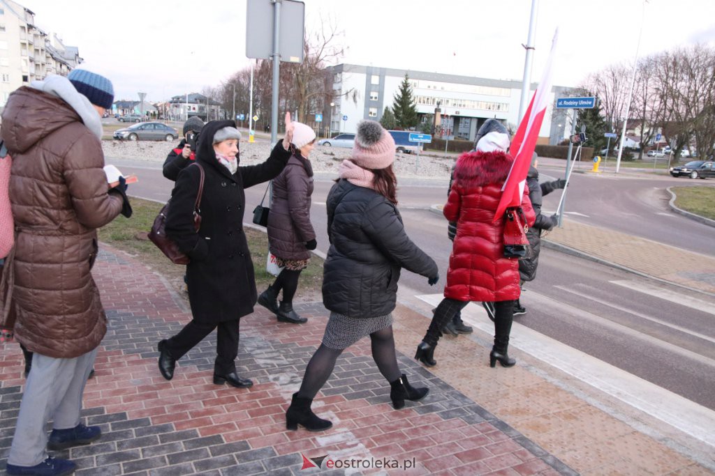 Stop segregacji sanitarnej - protest w Ostrołęce [15.01.2022] - zdjęcie #13 - eOstroleka.pl