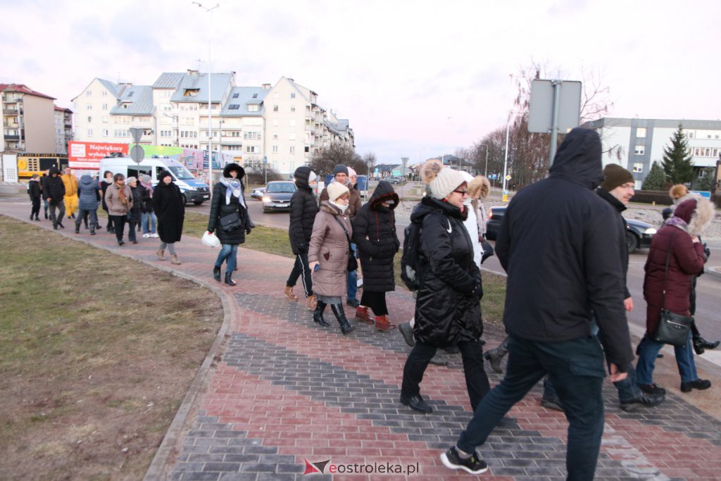 Stop segregacji sanitarnej - protest w Ostrołęce [15.01.2022] - zdjęcie #17 - eOstroleka.pl