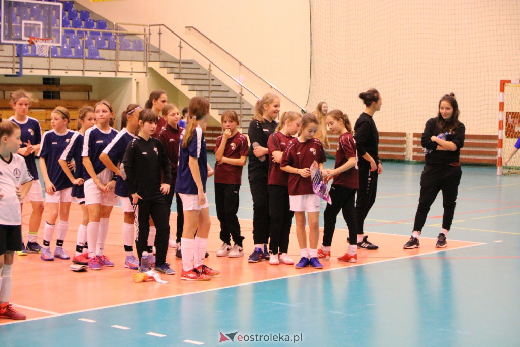 Halowe Mistrzostwa Mazowsza w Piłce Nożnej 2022 [15.01.2022] - zdjęcie #56 - eOstroleka.pl