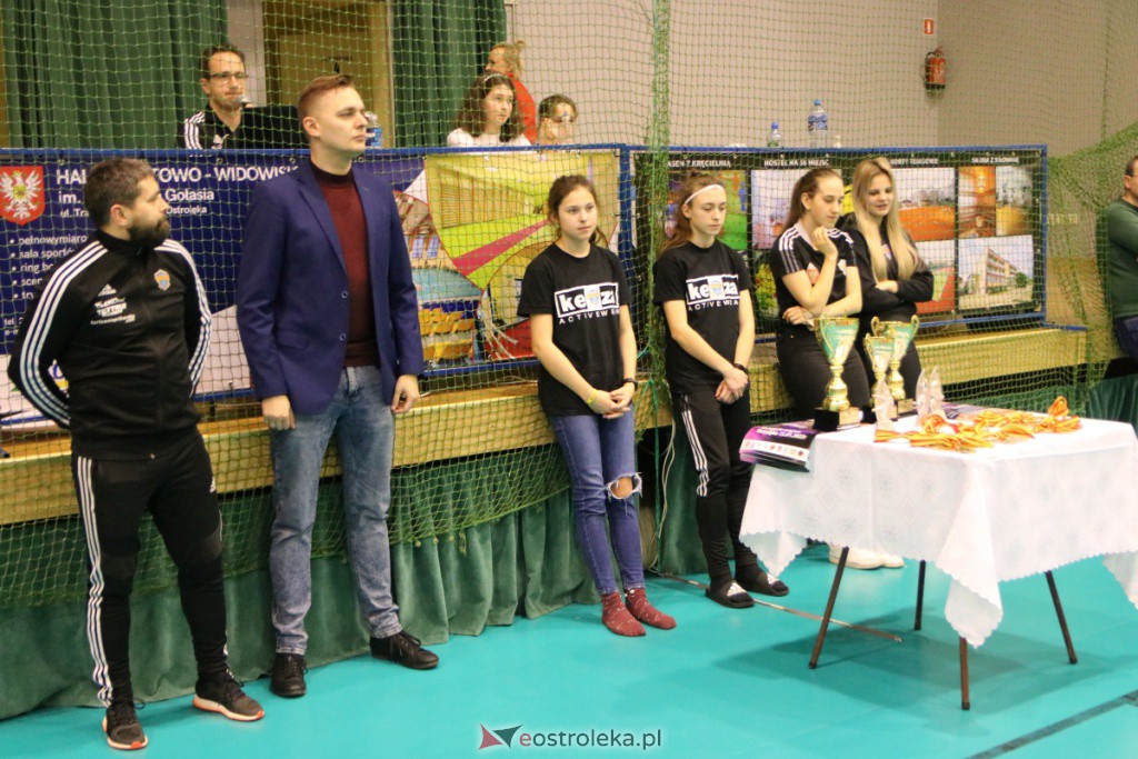 Halowe Mistrzostwa Mazowsza w Piłce Nożnej 2022 [15.01.2022] - zdjęcie #37 - eOstroleka.pl