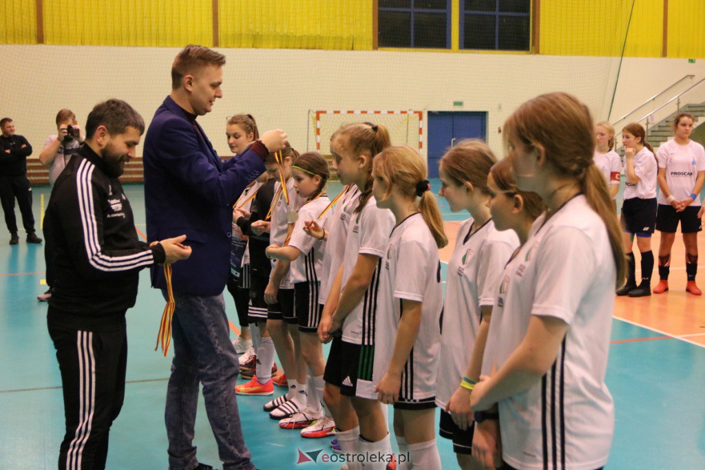 Halowe Mistrzostwa Mazowsza w Piłce Nożnej 2022 [15.01.2022] - zdjęcie #36 - eOstroleka.pl