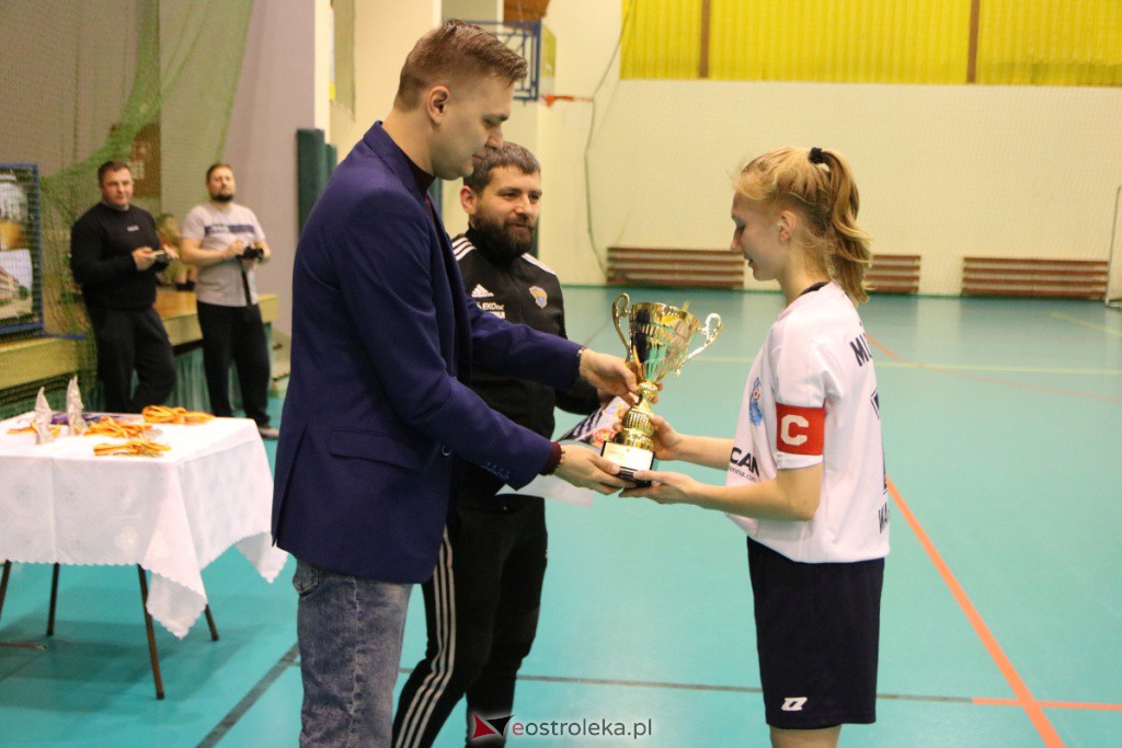 Halowe Mistrzostwa Mazowsza w Piłce Nożnej 2022 [15.01.2022] - zdjęcie #22 - eOstroleka.pl