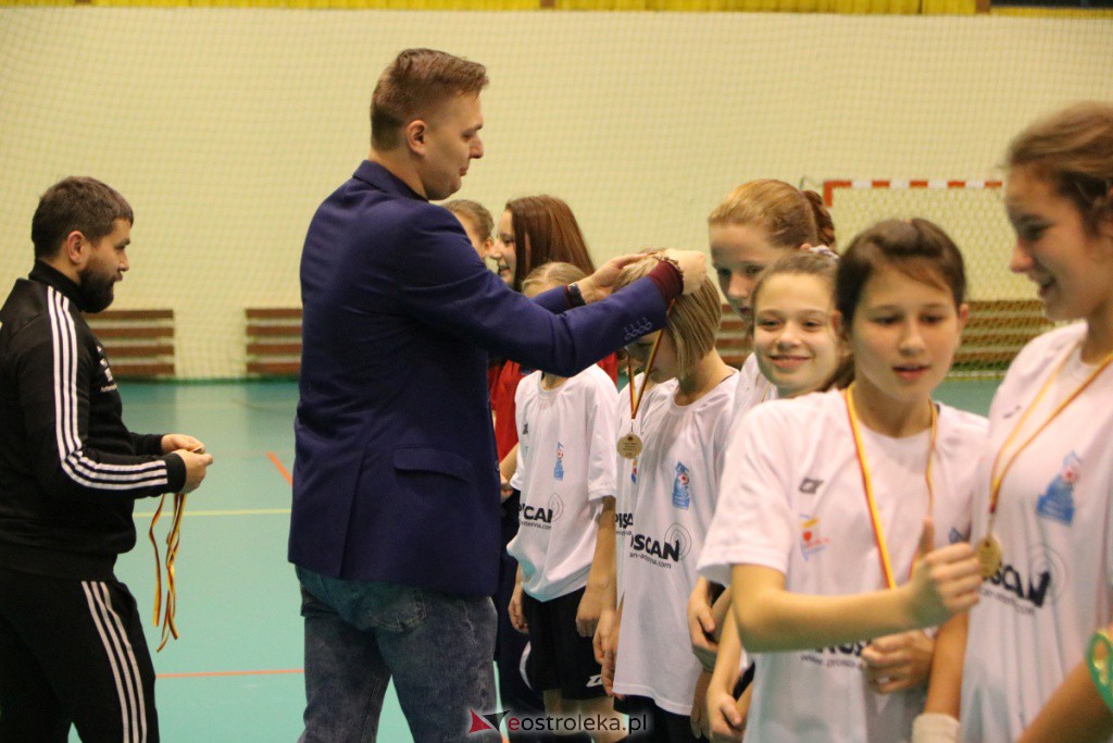 Halowe Mistrzostwa Mazowsza w Piłce Nożnej 2022 [15.01.2022] - zdjęcie #14 - eOstroleka.pl