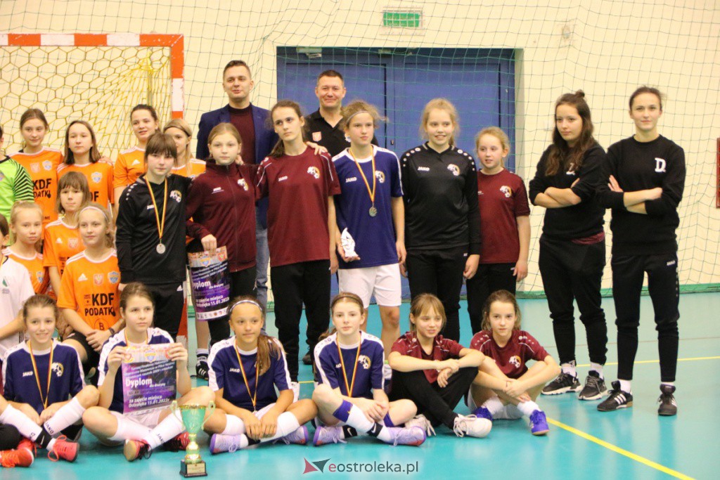 Halowe Mistrzostwa Mazowsza w Piłce Nożnej 2022 [15.01.2022] - zdjęcie #29 - eOstroleka.pl