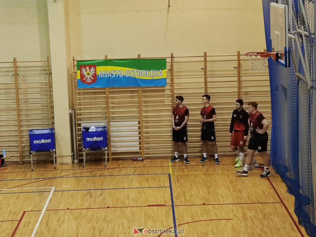 Volley Ostrołęka - MOS Wola Warszawa [15.01.2022] - zdjęcie #5 - eOstroleka.pl