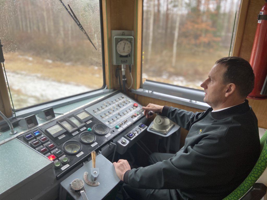 Babcia EN-57 w drodze do Ostrołęki [25.01.2022] - zdjęcie #10 - eOstroleka.pl