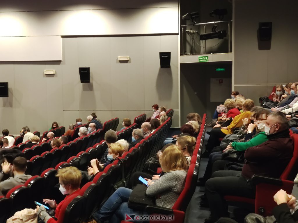 Spektakl Judy w Ostrołęckim Centrum Kultury [29.01.2022] - zdjęcie #7 - eOstroleka.pl