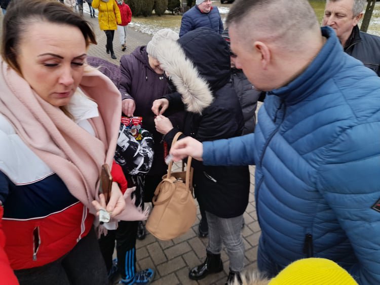 Finał Wielkiej Orkiestry Świątecznej Pomocy w Goworowie - zdjęcie #6 - eOstroleka.pl