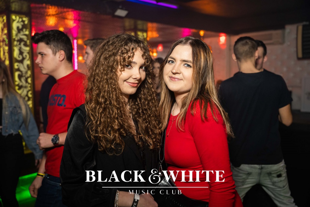 Rozpoczęcie ferii w Clubie Black&White [28.02.2022] - zdjęcie #10 - eOstroleka.pl