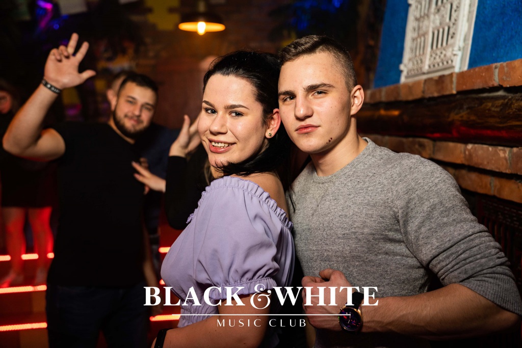 Rozpoczęcie ferii w Clubie Black&White [28.02.2022] - zdjęcie #22 - eOstroleka.pl