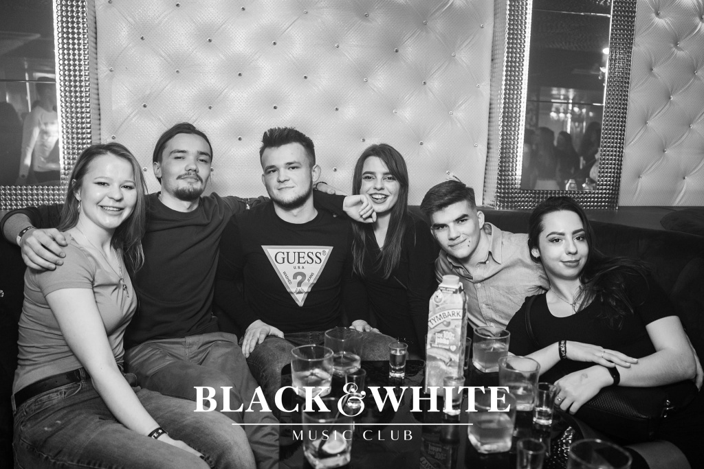 Rozpoczęcie ferii w Clubie Black&White [28.02.2022] - zdjęcie #28 - eOstroleka.pl