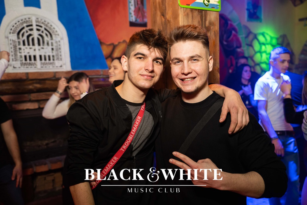 Rozpoczęcie ferii w Clubie Black&White [28.02.2022] - zdjęcie #42 - eOstroleka.pl
